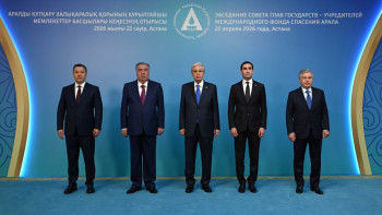 Фотография к новости: Токаев встретил высоких гостей в Акорде