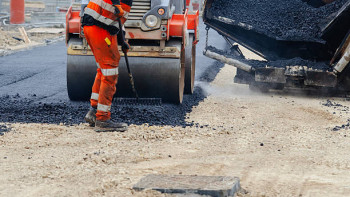 Фотография к новости: Буровые отходы могут стать новым материалом для строительства дорог в Казахстане
