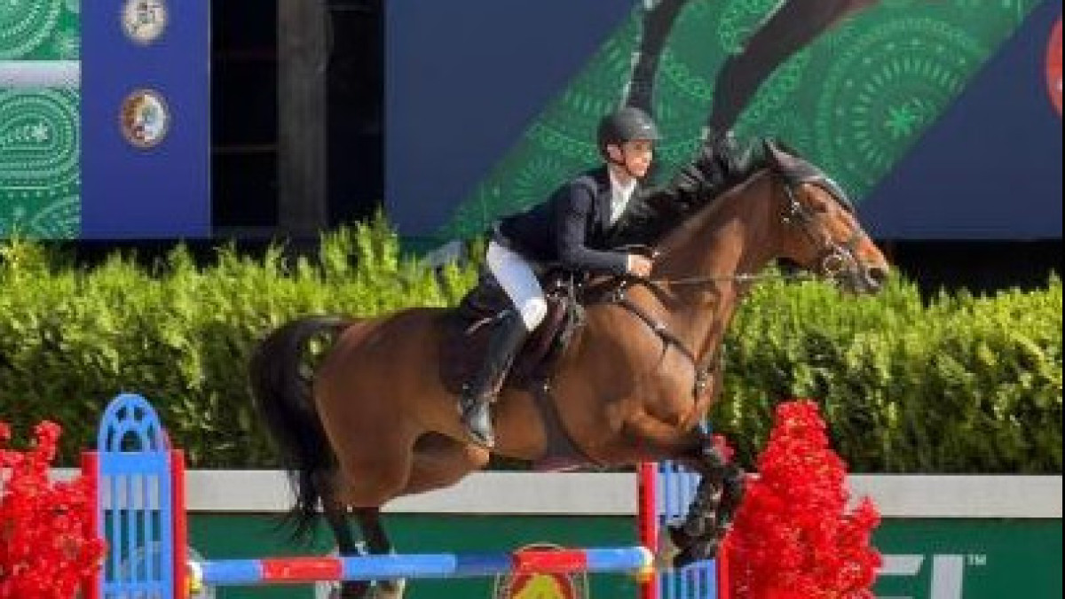  Министерство туризма и спорта РК