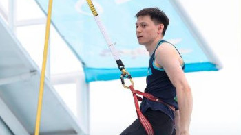 Фотография к новости: Казахстанский спортсмен завоевал бронзу в скоростном скалолазании