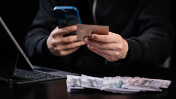 Фотография к новости: ЧСИ получил срок за хищение денег по алиментам