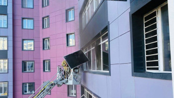 Фотография к новости: В Астане произошел пожар в 12-этажном доме: эвакуированы 10 человек