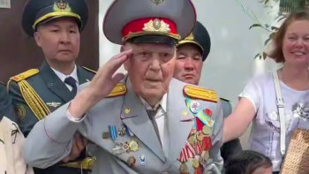 Фотография к новости: В Таразе ветерану ВОВ присвоено звание полковника