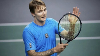 Фотография к новости: Александр Бублик опустился в чемпионской гонке ATP