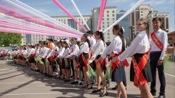 Фотография к новости: Как теперь будут проходить выпускные в Казахстане