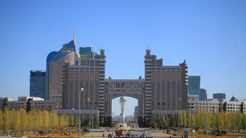 Фотография к новости: Парламент принял закон о новом статусе Астаны