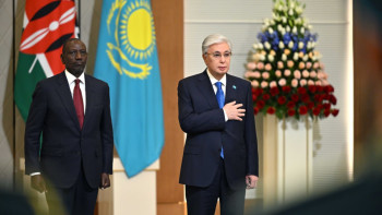 Фотография к новости: Токаев встретил президента Кении в Астане