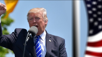 Фотография к новости: Трамп вновь допустил возможность нахождения у власти после 2029 года