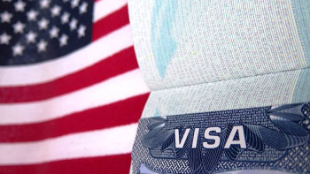 Фотография к новости: Мигрантам придется покинуть США для оформления грин-карты