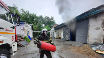 Фотография к новости: Магазин едва не взорвался при пожаре в Усть-Каменогорске