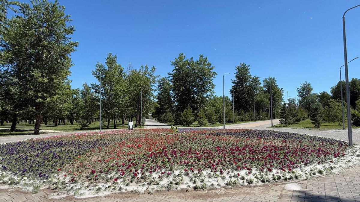  Аскар Кенжетаев.