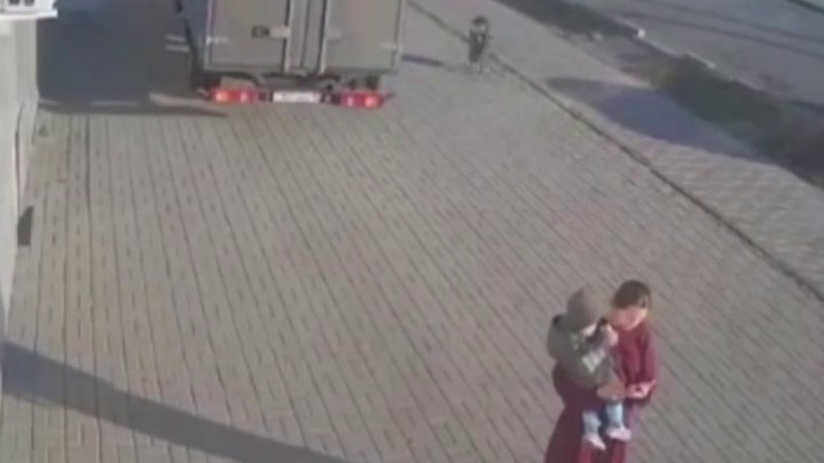  кадр из видео