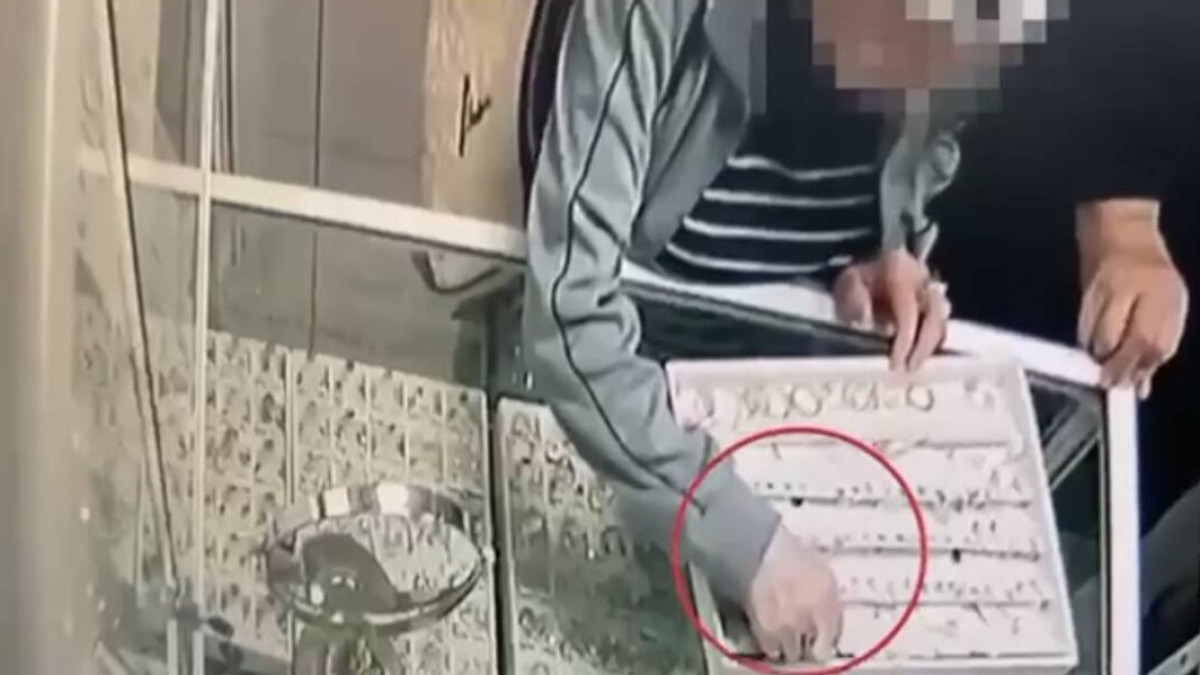  кадр из видео