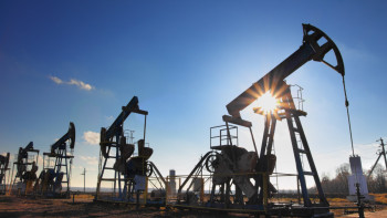 Фотография к новости: Мир между США и Ираном обрушил цены на нефть