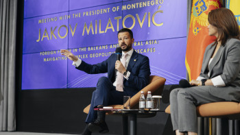Фотография к новости: Президент Черногории провел встречу со студентами MNU
