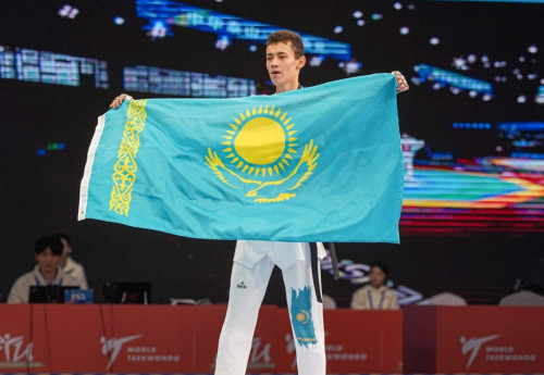 Фотография к новости: 18 медалей завоевали казахстанские таеквондисты на Altaic Cup в Астане