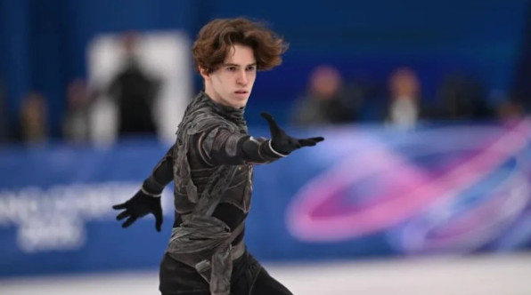 Фотография к новости: Шайдоров будет одним из главных фигуристов чемпионата в Астане