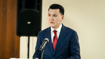 Фотография к новости: Ерлан Карин: новая общественная этика – основа внутренней политики страны