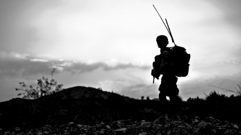 Фотография к новости: Израиль и Ливан договорились о поэтапном выводе войск в рамках нового соглашения