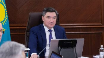 Фотография к новости: Бектенов дал Правительству 12 ключевых поручений после вступления в силу новой Конституции