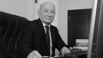 Фотография к новости: Умер известный казахстанский писатель и журналист Жанузак Аязбеков