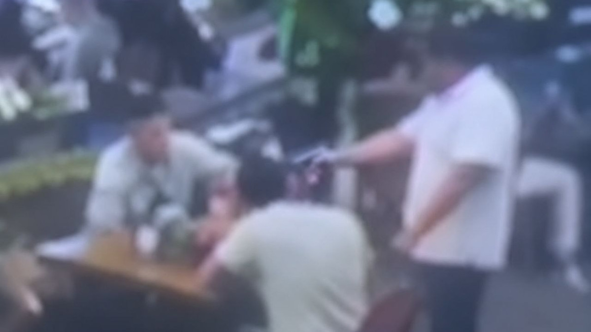  Кадр из видео