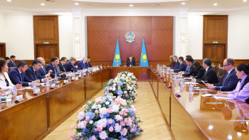 Фотография к новости: Казахстан под руководством Президента вступил в совершенно новый этап своего развития — Олжас Бектенов