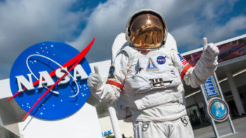 Фотография к новости: NASA раскрыла планы возвращения на Луну