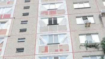 Фотография к новости: Пенсионерка выпала из окна жилого дома в Алматы