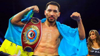 Фотография к новости: Жанибек Алимханулы отказался от чемпионского титула WBO