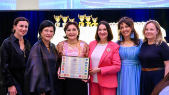 Фотография к новости: Казахстанка получила международную премию The Women Noble Prize 2026