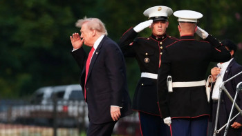 Фотография к новости: Трамп готовится к вторжению в Иран — разведка Пакистана