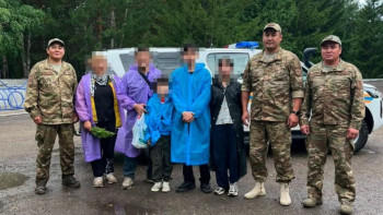 Фотография к новости: Пять туристов потерялись в горах Каркаралинска