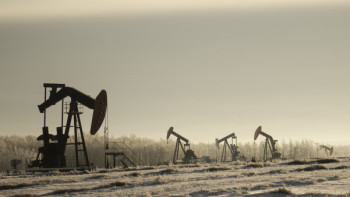 Фотография к новости: Для Казахстана сейчас важнее не цена нефти, а возможность ее экспортировать — эксперт