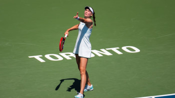 Фотография к новости: Елена Рыбакина вышла в четвертый круг турнира WTA 1000 в Торонто