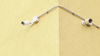 Фотография к новости: Бектенов поручил до конца года подключить все школьные камеры к центрам МВД