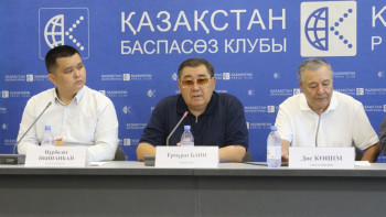 Фотография к новости: Наблюдатели «Халық үні» положительно оценили выборы в Курултай