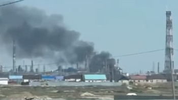 Фотография к новости: Возгорание на Атырауском НПЗ полностью ликвидировали
