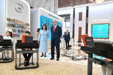 Фотография к новости: AI-ассистента для учителей представили Токаеву