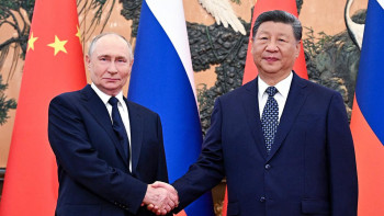 Фотография к новости: Си Цзиньпин и Путин обсудили укрепление стратегического партнерства на саммите ШОС