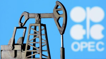 Фотография к новости: ОПЕК+ не стал менять добычу нефти на октябрь