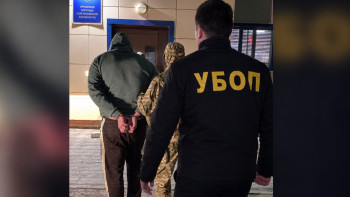 Фотография к новости: Семь человек задержали за вымогательство 40 млн тенге