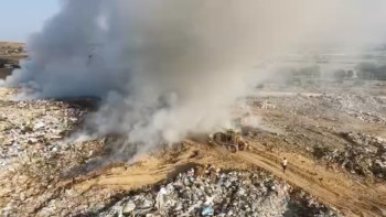 Фотография к новости: Пожар вспыхнул на мусорном полигоне в Алматинской области