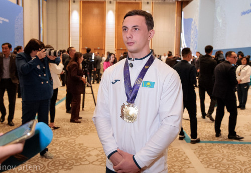 Фотография к новости: «Он верил в меня, когда я сам не верил»: чемпион Игр кочевников посвятил победу брату