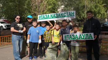 Фотография к новости: «Таза Қазақстан»: Более 1 тысячи дворов почистили от мусора в Астане