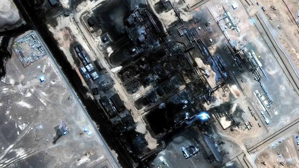  Satellite image ©2026 Vantor via AP