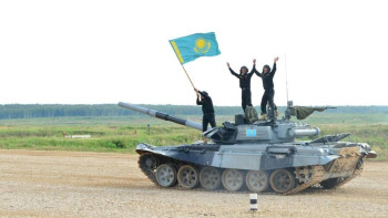 Фотография к новости: От Т-34 до дронов: как сегодня служат казахстанские танкисты