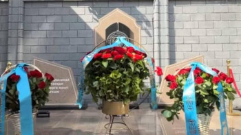 Фотография к новости: В Алматы почтили память полицейских, погибших при исполнении долга