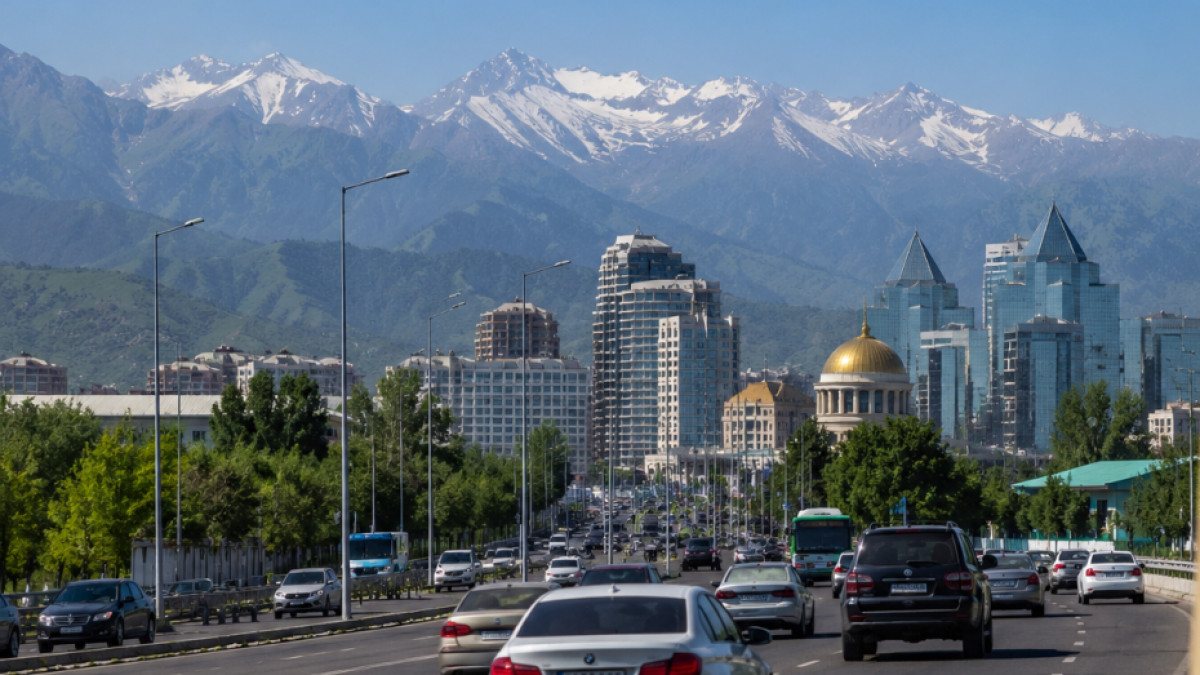  Коллаж BAQ.kz