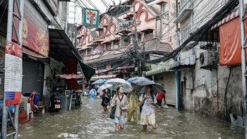 Фотография к новости: Бангкок ушёл под воду: в столице Таиланда объявили режим бедствия